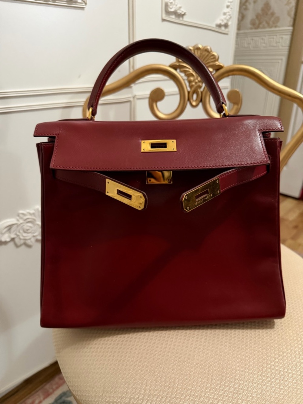 1992 Hermès Rouge H Box Leather Retourne Kelly 28cm